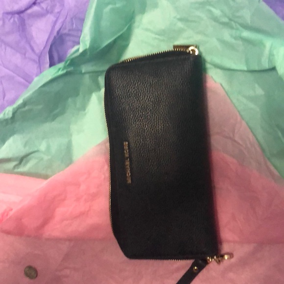 Wallet - Picture 4 of 4